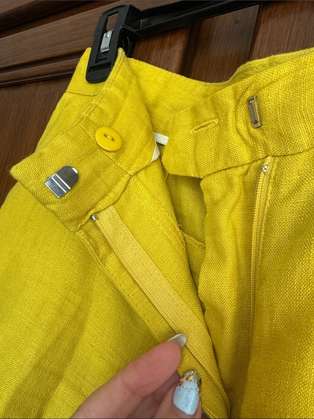 Zara Women's Bright Yellow Linen Chinos